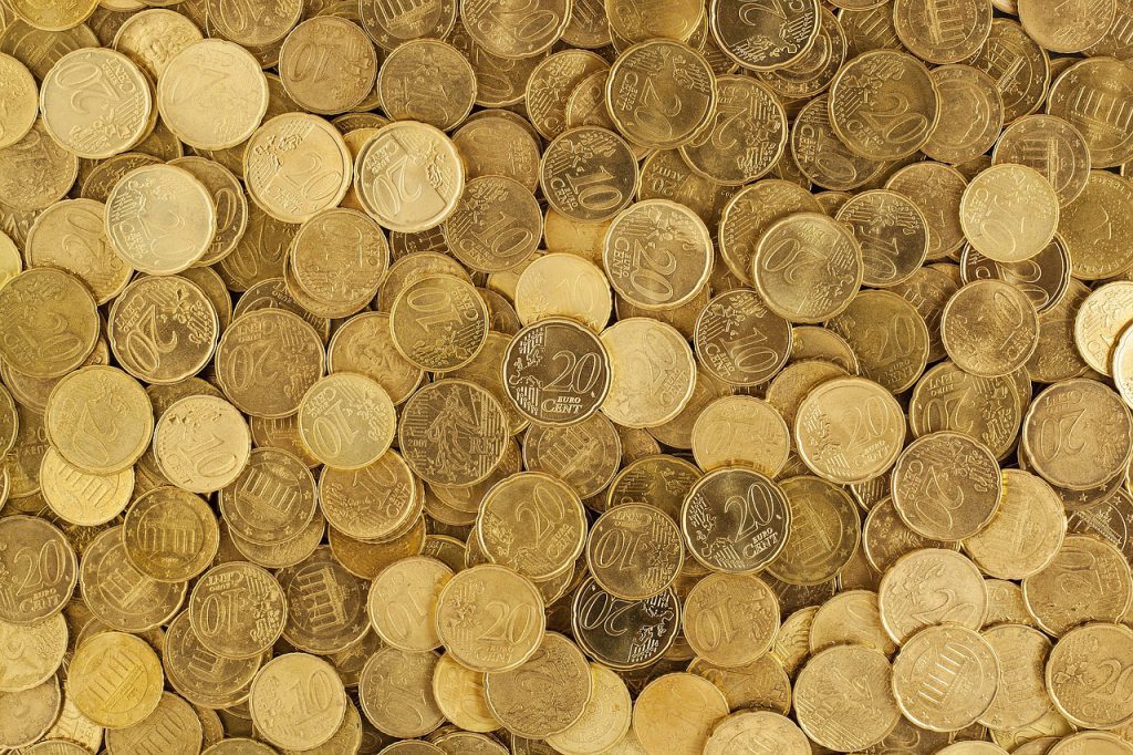 W co inwestować małe kwoty? – 7 pomysłów na pomnożenie swoich oszczędności